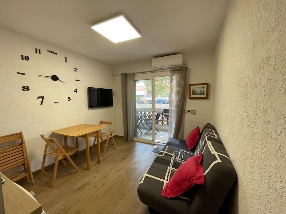 Appartement Situe A 100 M De La Plage Empuriabrava Buitenkant foto